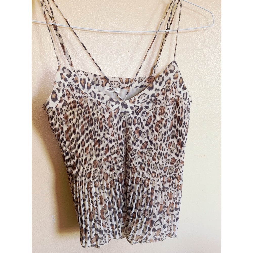 Cheetah print top